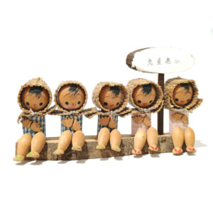 Japanese Creative KOKESHI Doll Vintage Hand-Painted Interior Decor - 12 cm Tall