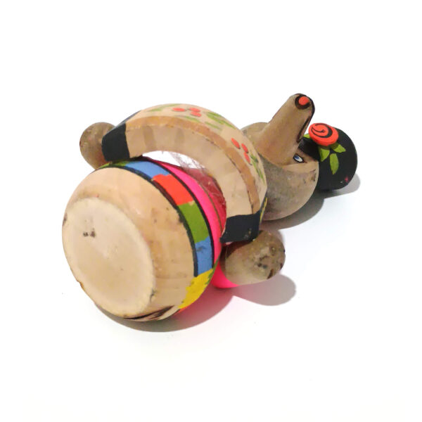Vintage Russian Beriozka Wooden Wolf Toy Playing Accordion – Hand-Painted Folk Art Doll (9 cm) - Image 2