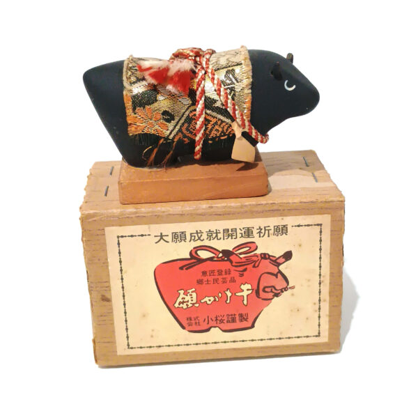 Lucky Bull Figure - Japanese Traditional Wish Fulfillment Ornament - Image 3