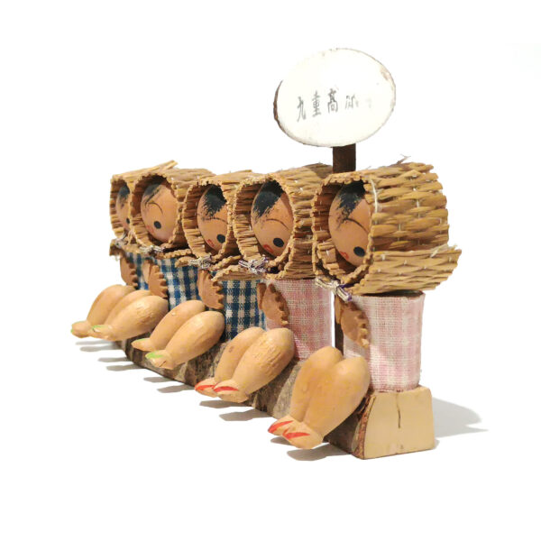 Japanese Creative KOKESHI Doll Vintage Hand-Painted Interior Decor - 12 cm Tall - Image 4