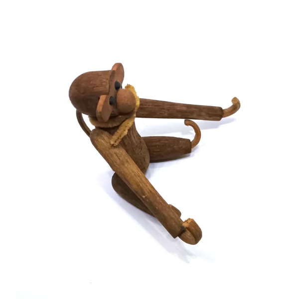 Mid-Century Modern Teak Wooden Monkey – Articulated Figurine in Kay Bojesen Style - Image 4