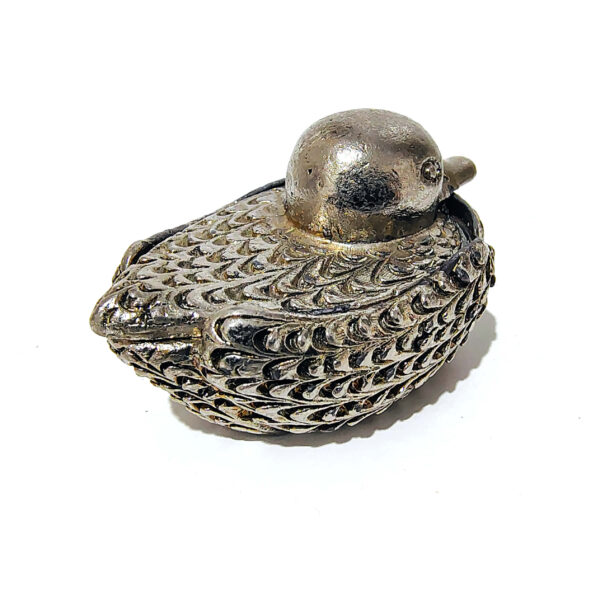 Charming Vintage Brass Duck Pillbox / Trinket Box - Detailed Figurine Container - Image 7